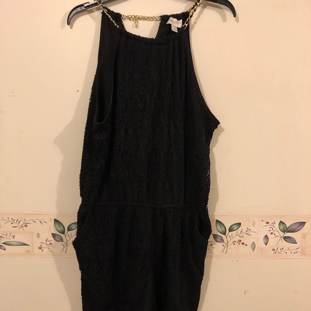 Short jumpsuit
